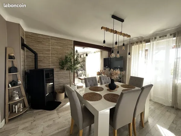 Maison 6 pièces 140 m²