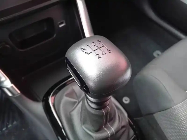 Citroën C3 Aircross puretech 110 s&amp;s bvm6 — photo 24