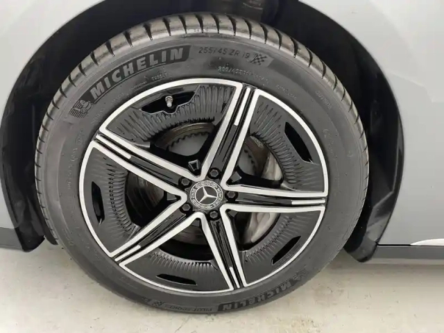 Mercedes Classe E eqe 350+ — photo 54
