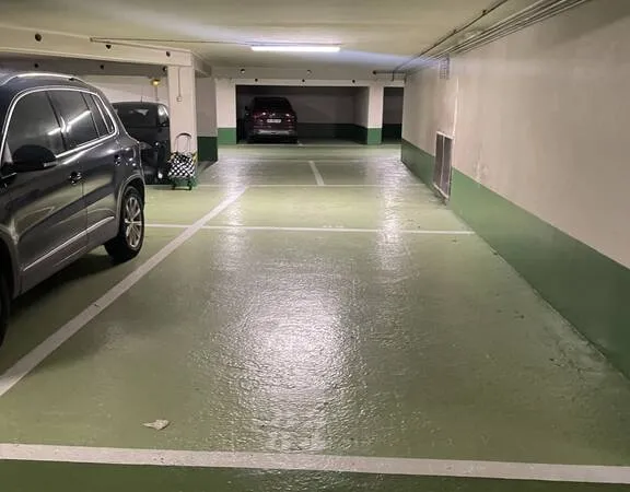 Stationnement Vente Sèvres   31900€