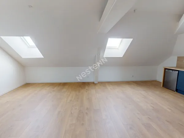 bel appartement rénové Louhans quartier gare