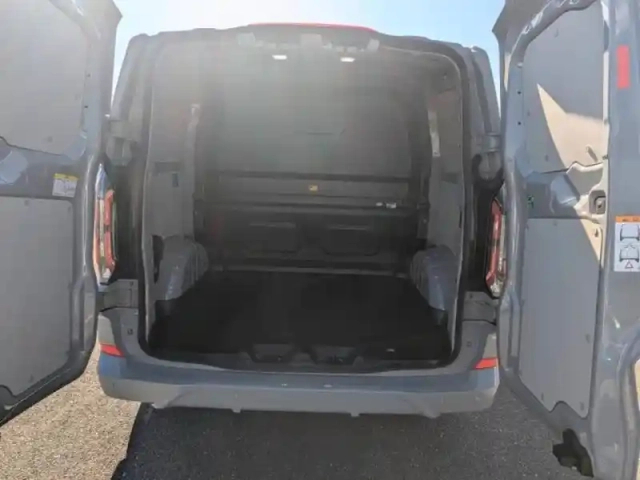 Ford Custom transit  fg 320 l1h1 2.0 ecoblue 170ch cabine approfondie sport bva8 — photo 6