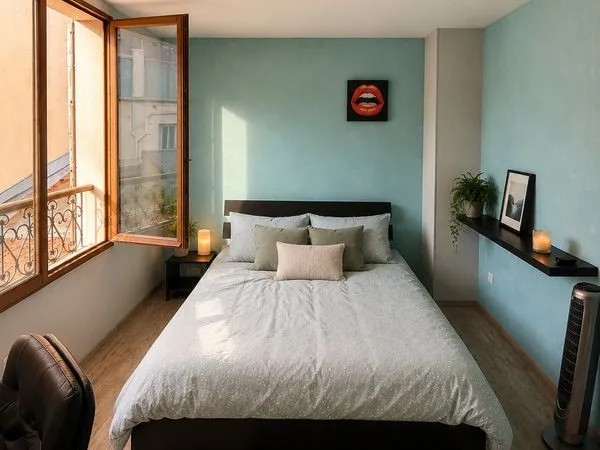 Chambre 12m² Lumineuse — Bagneux