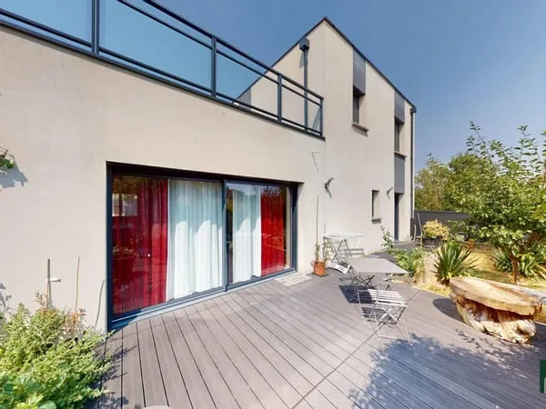 MAISON CONTEMPORAINE VIVABLE DE PLAIN-PIED AVEC TERRASSES - 5