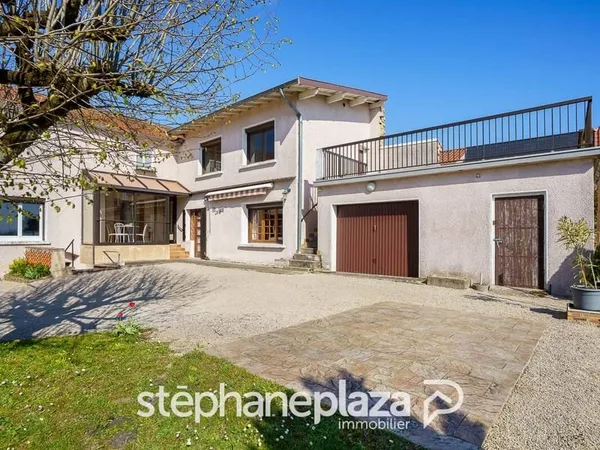 Maison 6 pièces 135 m²