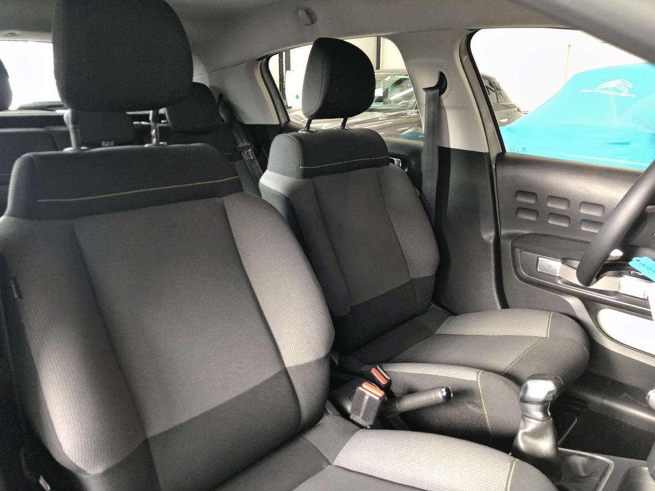 Citroën C3 puretech 110 s&s shine — photo 47