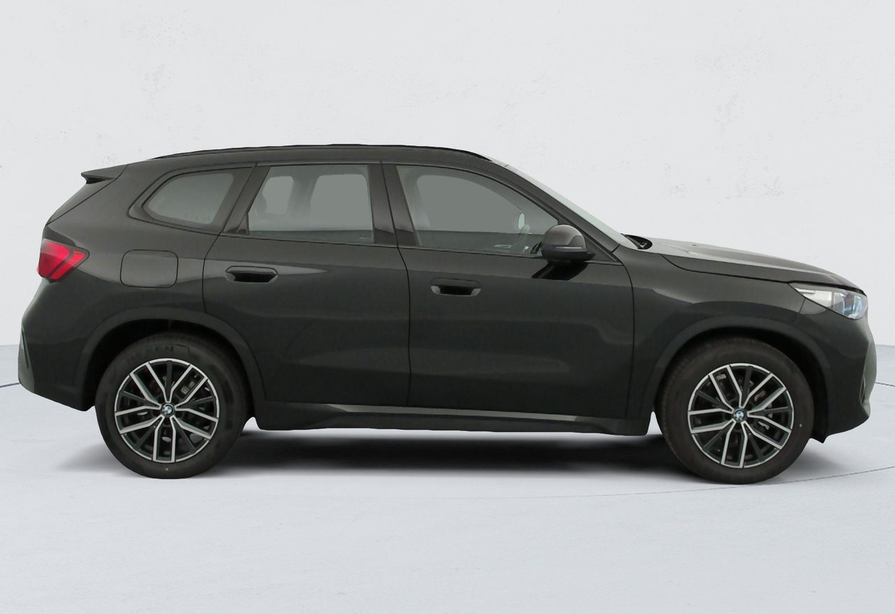 BMW X1 — photo 6