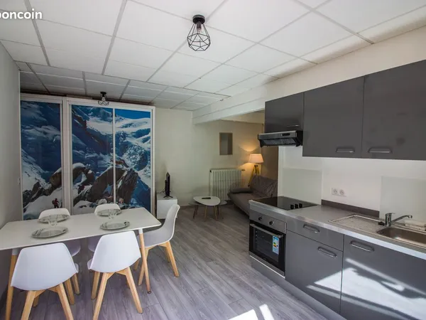 T2 meublé 50m² + cave50m² Cormaranche