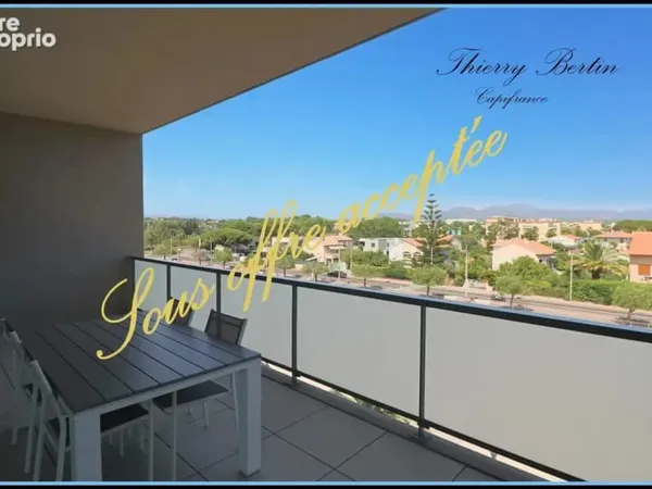 Appartement à vendre 3 pièces FREJUS (83)