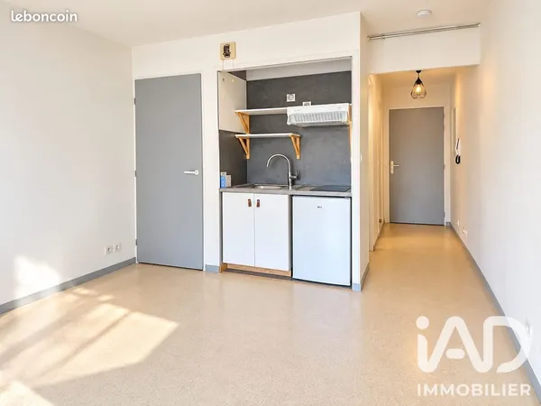 Studio 1 pièce 22 m²