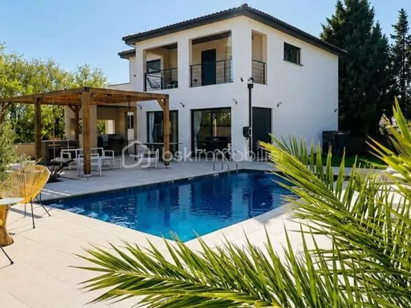 Maison 5 pièces 171 m²