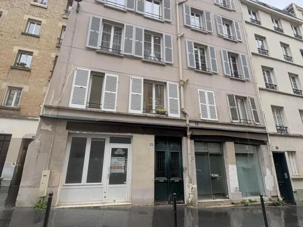 LOCAL COMMERCIAL PARIS V