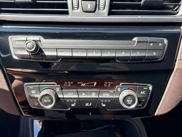Bmw X1 xdrive 25e 220 ch bva6 — photo 21