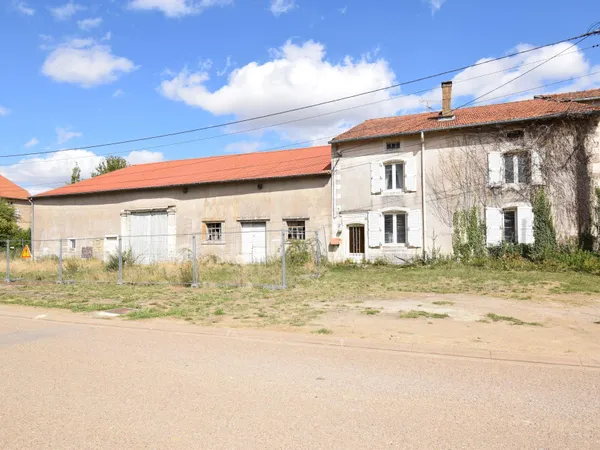 Maison à rénover + terrains constructibles pour 2 ou 3 lots