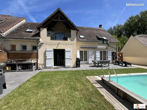 Maison 7 pièces 146 m²
