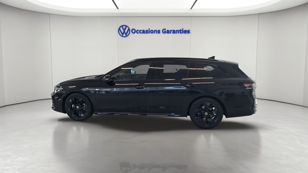 Volkswagen Passat 1.5 eTSI OPF 150 DSG7 — photo 2