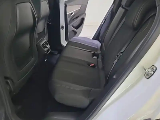 Peugeot 3008 puretech 130ch s&amp;s eat8 — photo 15