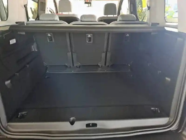 Citroën Berlingo diesel 100 ch m manuelle — photo 6