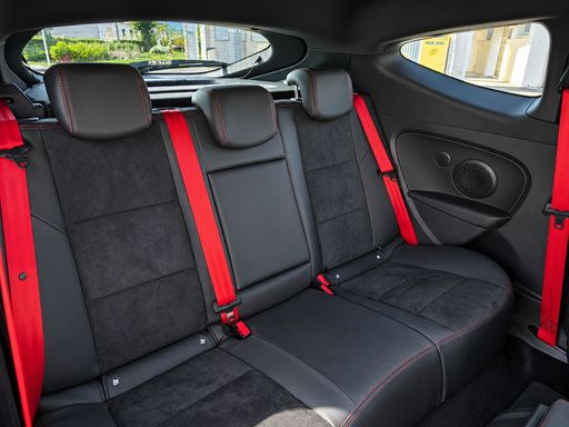 Renault Megane 2.0 275 - RS Trophy – 2015 – 34997 km – Essence – Boîte Manuelle — photo 31