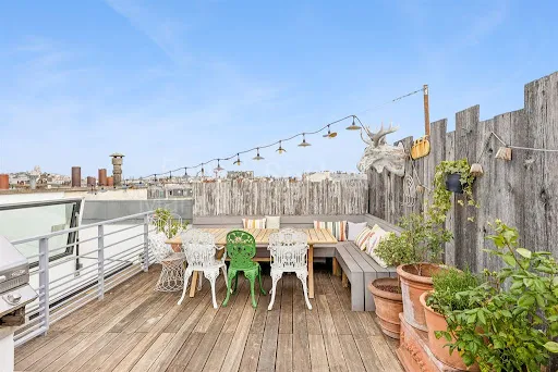 Appartement 6 pièces 256 m²
