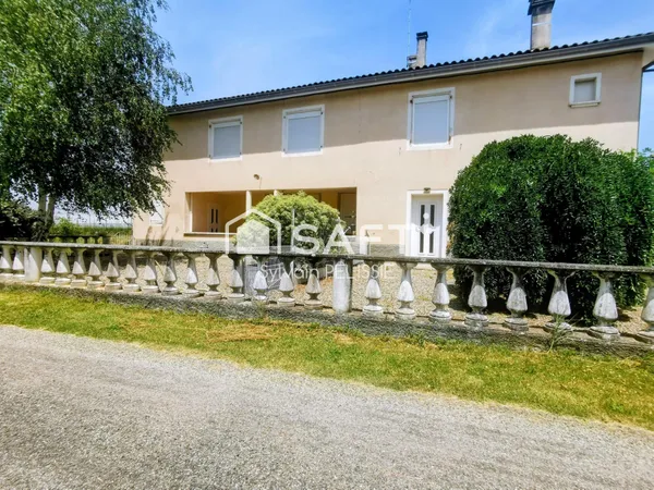 Rare proche de Castelsarrasin : Grande bâtisse de caractère (DPE C) aux volumes exceptionnels et cal