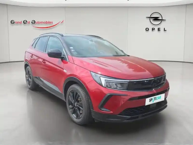 Opel Grandland 1.6 turbo 225ch hybride gs line — photo 8
