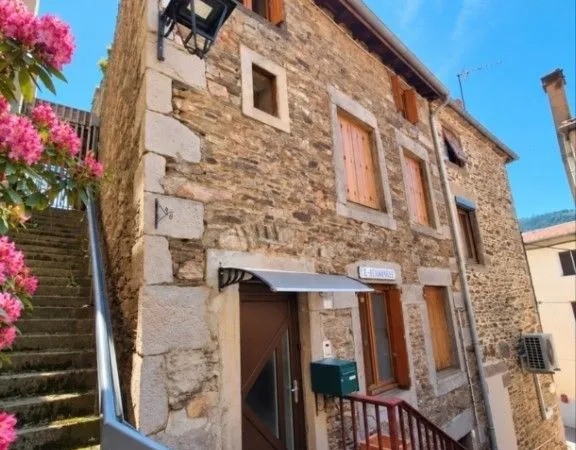 Maison de village, 105m2 avec terrasse