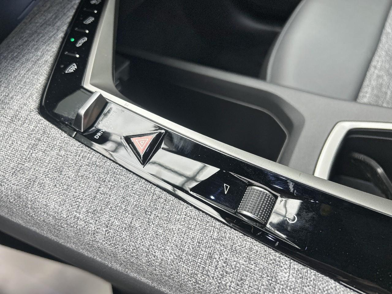 Peugeot 3008 hybrid 145 e-dcs6 allure — photo 20