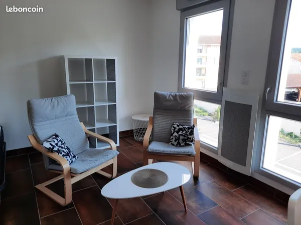 T1 MEUBLE 28 m² FACULTE IFSI