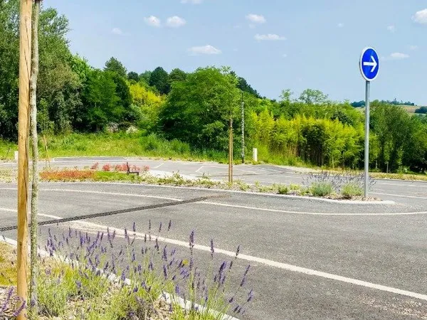 Terrain 1564 m²