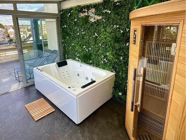 Airbnb 25k/an