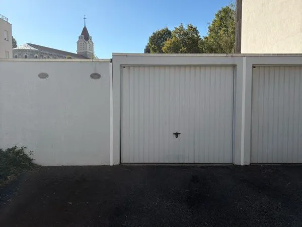 Garage a Vesoul à louer