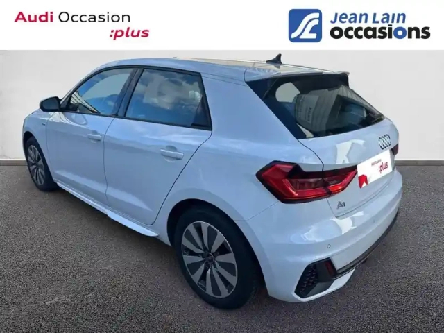 Audi A1 sportback 25 tfsi 95 ch s tronic 7 — photo 27