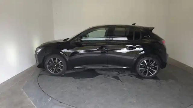 Peugeot 208 puretech 130 s&amp;s eat8 — photo 41