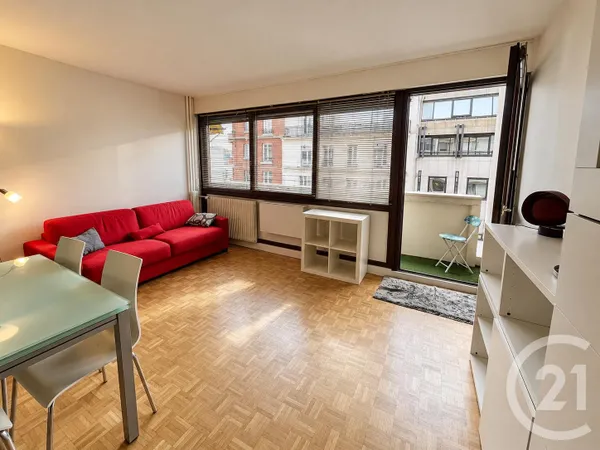 Studio 1 pièce 29 m²