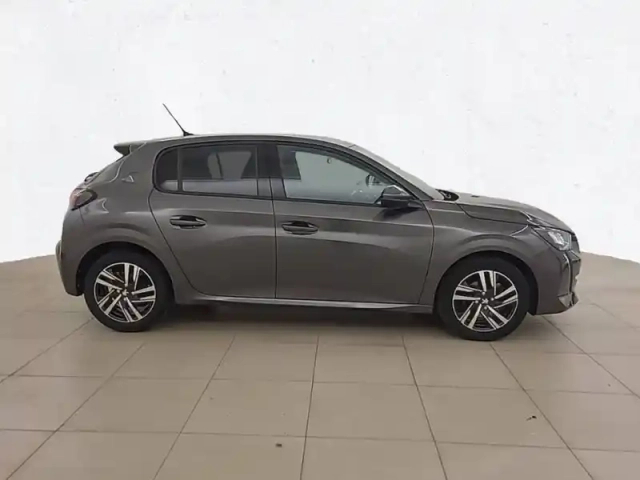 Peugeot 208 puretech 100 s&amp;s bvm6 — photo 4