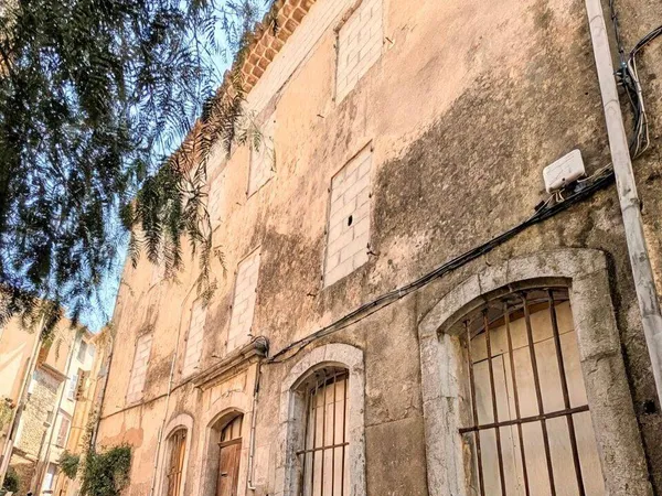 Maison 1 pièce 300 m²