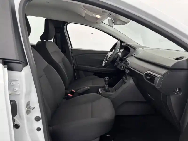 Dacia Jogger tce 110 5 places gsr2 — photo 24