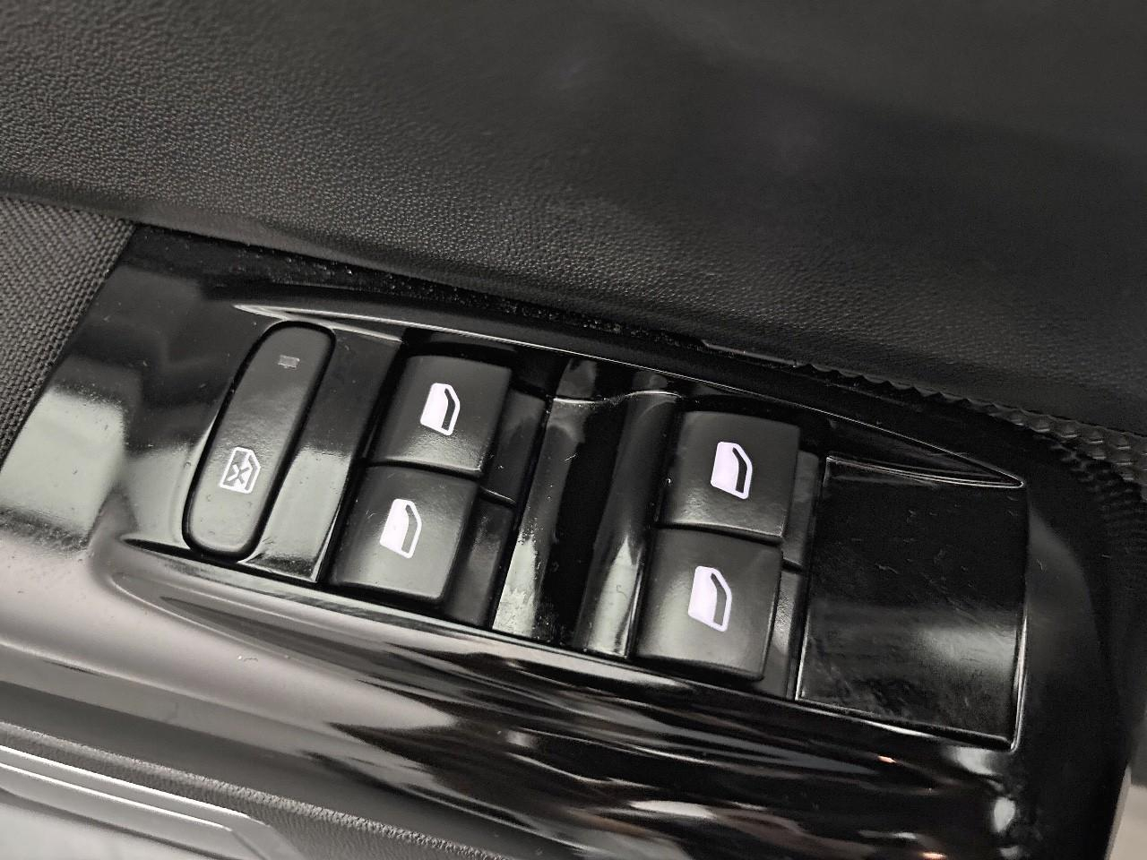 Citroën C3 puretech 83 s&s bvm5 shine — photo 17