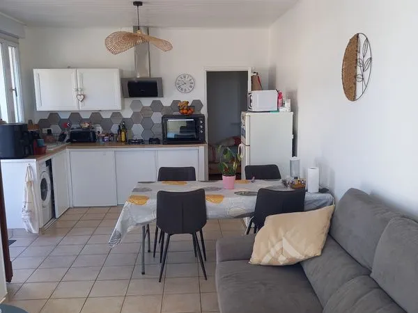 Pied à Terre face à l'île de Ré