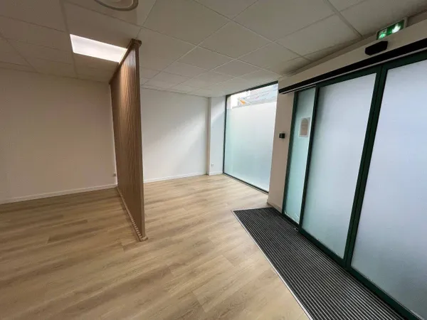Local commercial 92 m²