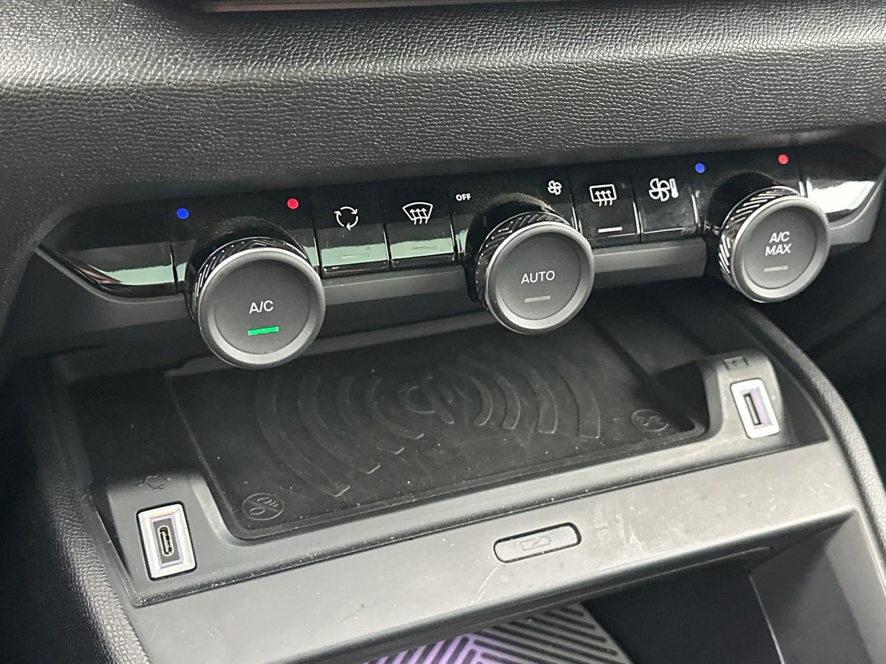 Citroën C4 puretech 130 eat8 max — photo 29