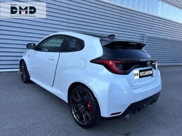 Toyota Yaris 1.6 gr 261ch track 3p 4wd — photo 3