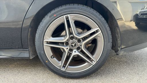 Mercedes Classe CLA 180 d 116 7G-DCT - AMG Line – 2019 – 77529 km – Diesel – Boîte Automatique — photo 21