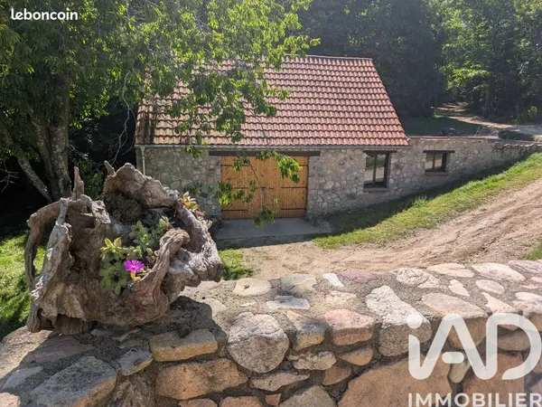 Mas 8 pièces 195 m²