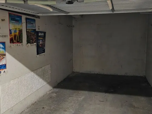 GARAGE dans résidence sécurisée