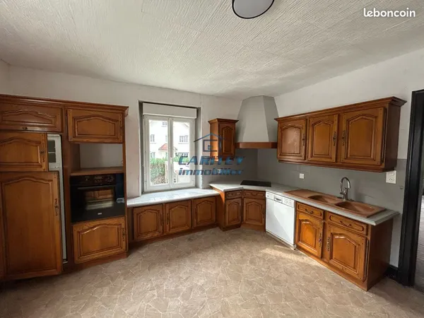 Maison 9 pièces 207 m²