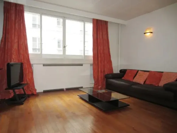 Studio 1 pièce 31 m²
