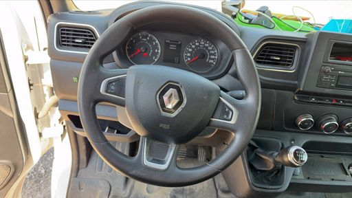 Renault Master 2.3 dCi 165 - Cabine Benne – 2023 – 60285 km – Diesel – Boîte Manuelle — photo 44