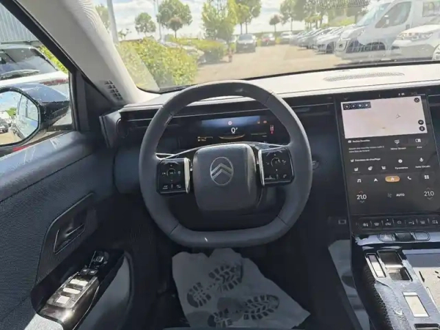 Citroën C5 Aircross hybride 145 ch e-dcs6 — photo 9